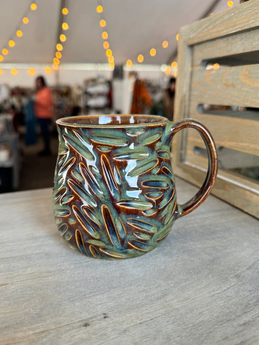 Pine Carvetti Mug - approx. 12-14oz - 110