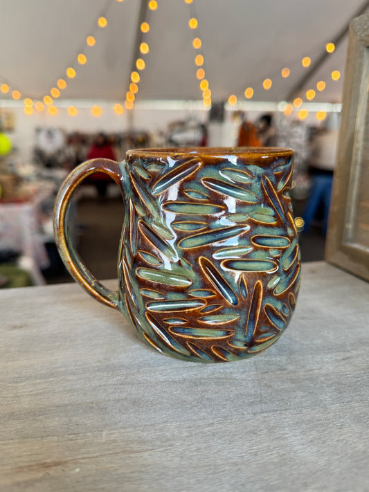 Pine Carvetti Mug - approx. 12-14oz - 112