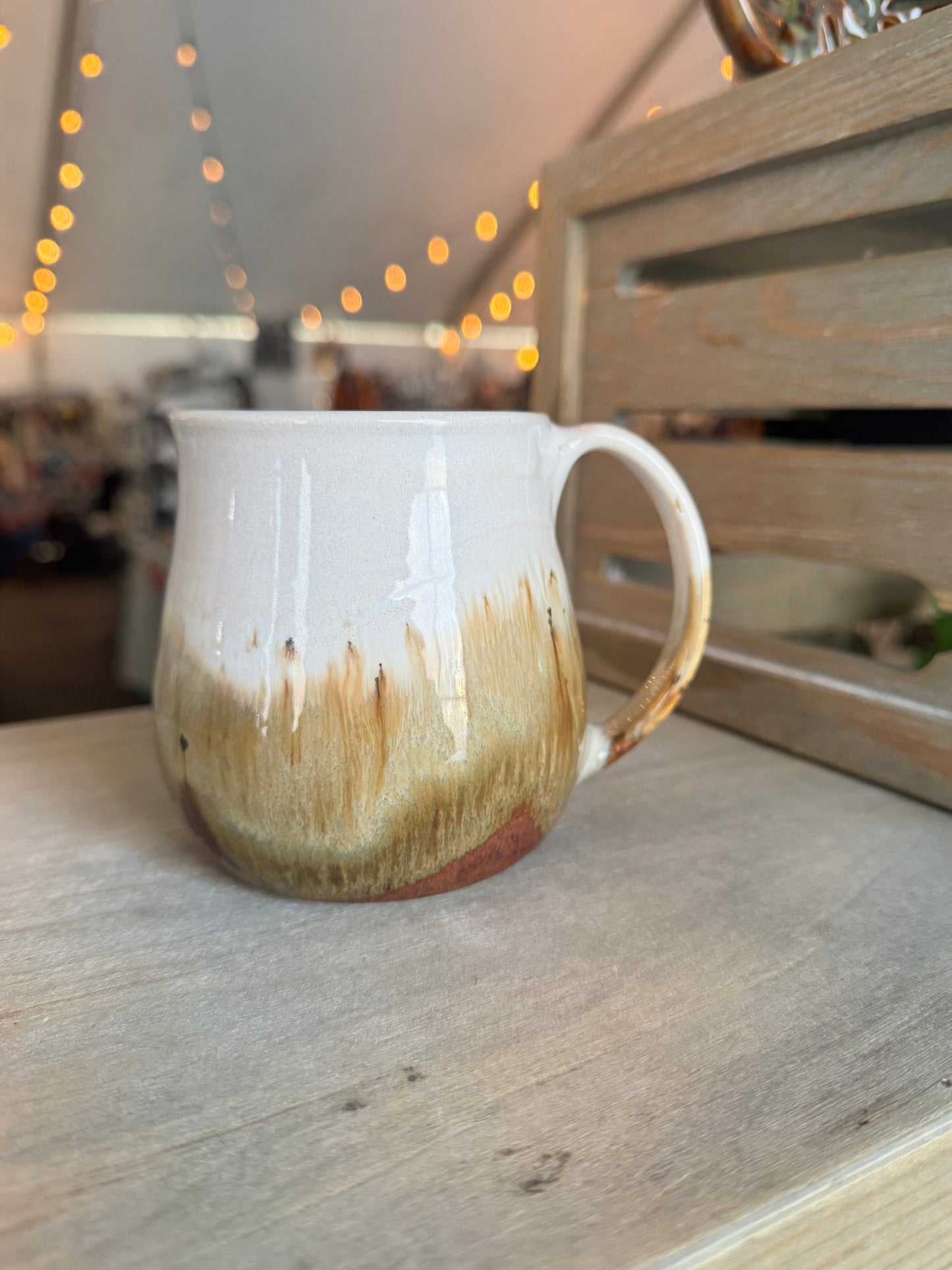 Cream & Copper Mug - approx. 12-14oz - 117